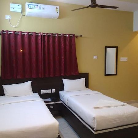 Mk Grande Hotell Bangalore Exteriör bild