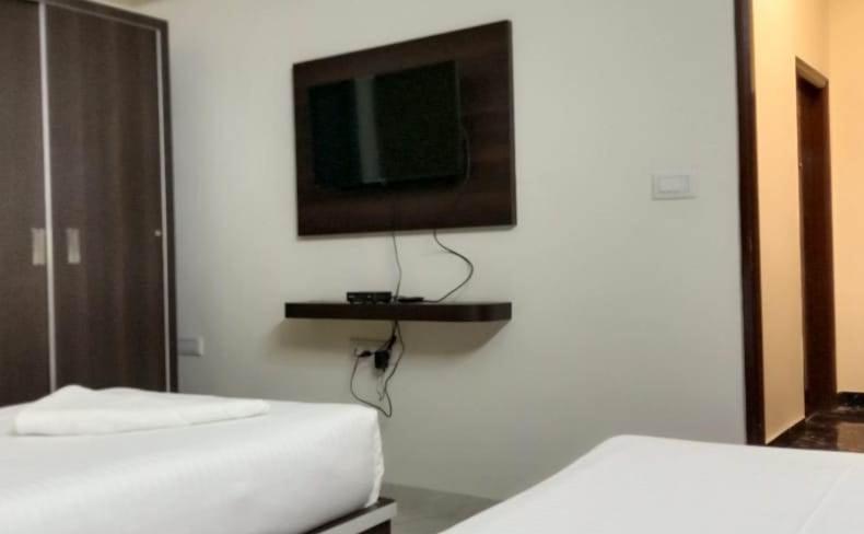 Mk Grande Hotell Bangalore Exteriör bild