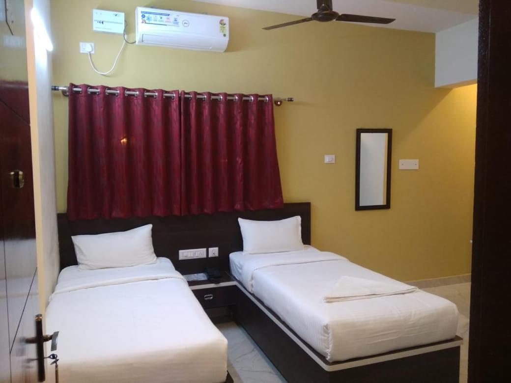 Mk Grande Hotell Bangalore Exteriör bild